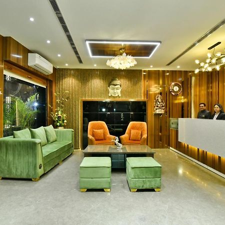 Hotel Puri Palace Amritszár Kültér fotó